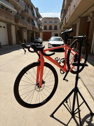 TREK CHECKPOINT