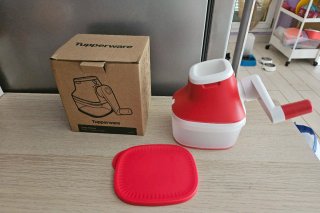 Grattugia Tupperware Rossa e Bianca