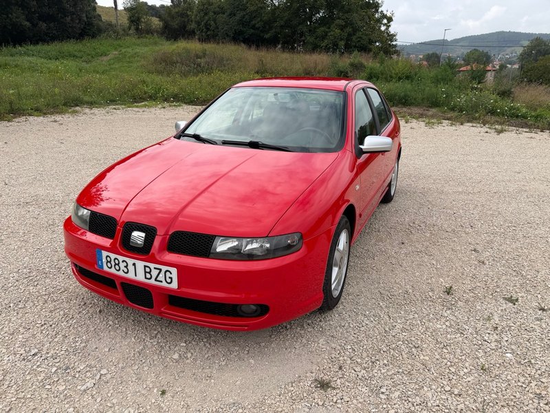 SEAT Toledo 1.9tdi 150cv - foto 1