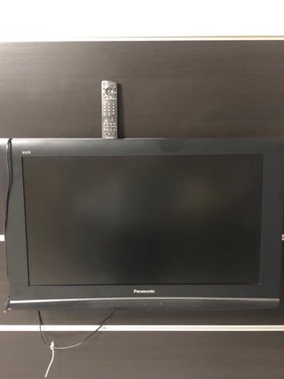 TVPanasonic Viera32+Soporte Pared.Venta en persona