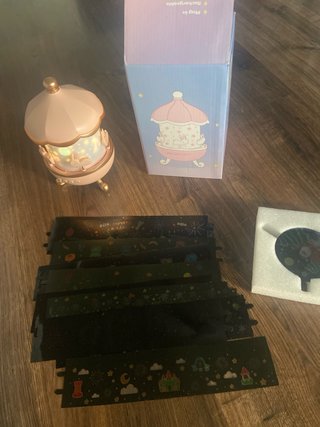 Lámpara proyector infantil musical caja