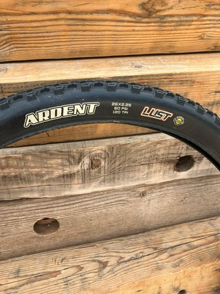 Maxxis Ardent 26 neumático MTB