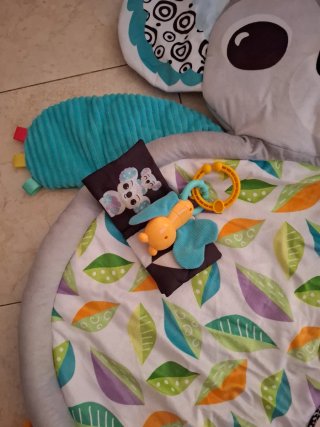 Alfombra de juegos Koala para bebé