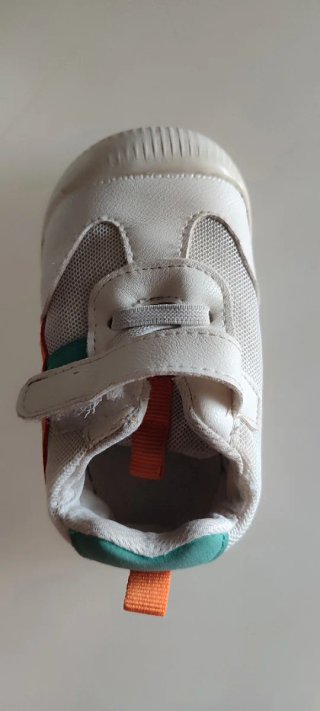 Zapatillas deportivas blancas para bebé, número 18