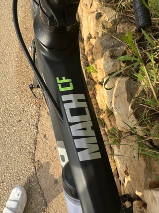 Bicicleta Carretera BTWIN Mach 720 CF carbono