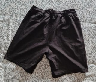 Pantalón corto Adidas negro