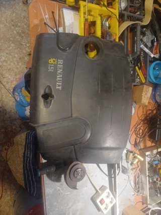 Tapa motor Renault dCi 1.5l