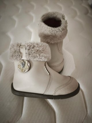 Botas niña T22