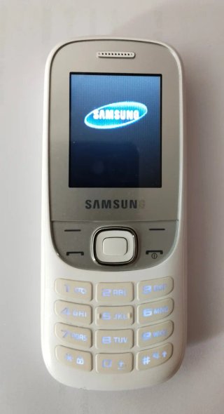 Teléfono Móvil Samsung GT-E2200 Plata/Blanco