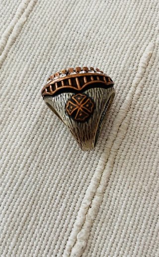 Anillo alta bisutería con piedra negra