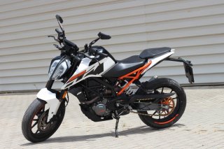 KTM Duke 125 ABS