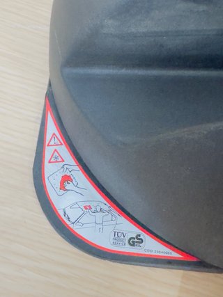 Soporte magnético para esquís y snowboard