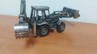 Joal retroexcavadora  1/35 Metal.pisapapeles.