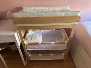 Cambiador bebé con bañera