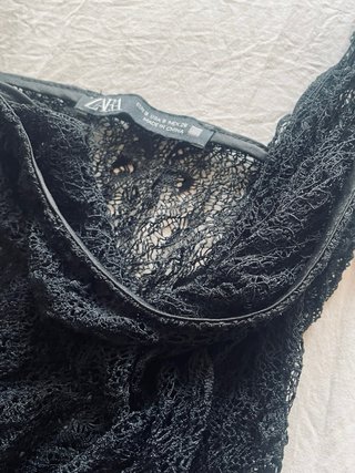 Vestido largo Zara negro encaje