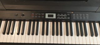 Piano Thomann DP-26 con Soporte Madera