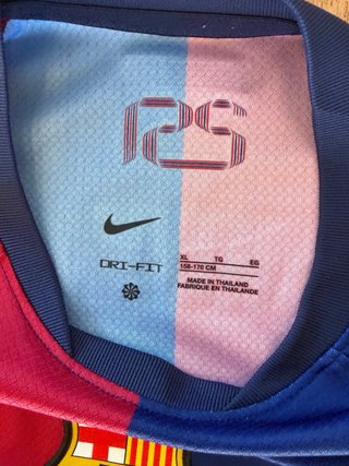 Camiseta Oficial Barcelona 24-25 Lamine Yamal 19