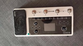 Pedalera Mooer GE150 Pro Li