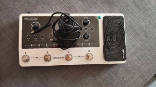 Pedalera Mooer GE150 Pro Li