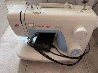 Máquina de coser Singer Simple 3221