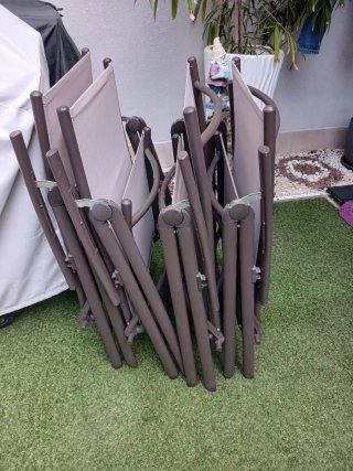 4 Sillas Tumbonas Plegables Marrón/Gris Casi nueva