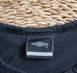 Camiseta Umbro Vintage Negra, talla M