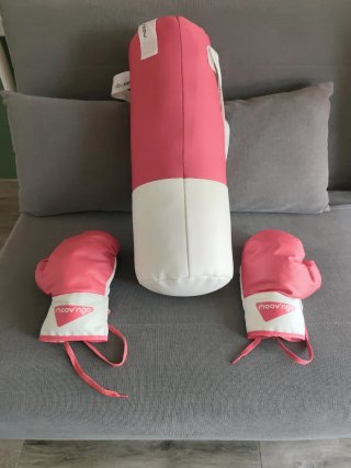 Saco boxeo y guantes infantil Moov'ngo
