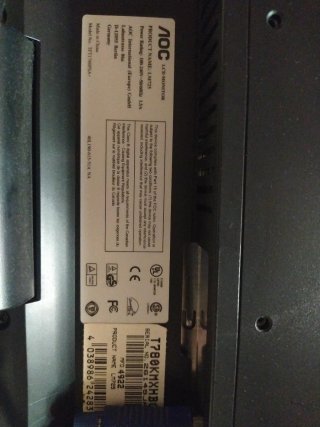 Pantalla AOC 37.5x32.5 cm