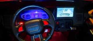 Coche eléctrico infantil rojo