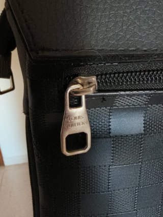 Bolso Louis Vuitton Negro Cuero