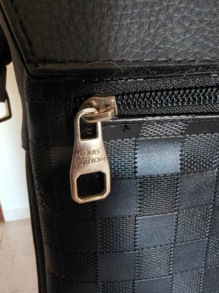 Bolso Louis Vuitton Negro Cuero