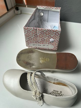 Zapatos niña Bubble Bobble beige talla 36