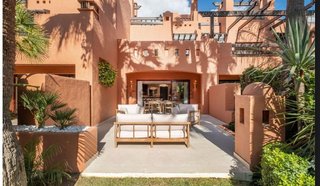 Casa adosada en alquiler en Lomas de Marbella Club - Puente Romano en Marbella