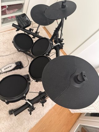 Batería Electrónica ALESIS Turbo Mesh Kit