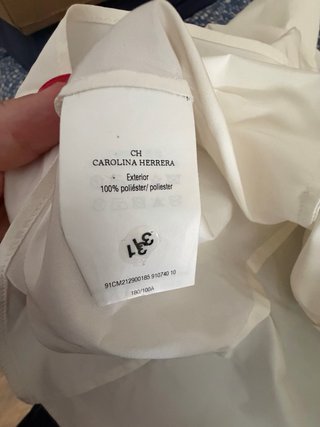 Blusa blanca L manga abullonada