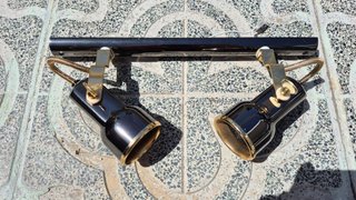 Lámpara de techo con 2 focos orientables ANTIGUO