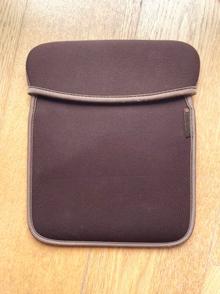 Funda para tablet de neopreno Soyntec