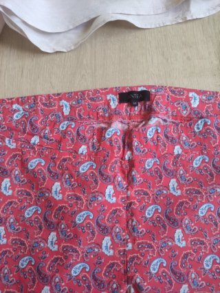 Conjunto blusa y pantalón estampado talla 48/50