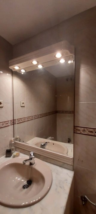 Mueble baño Roca lavabo y espejo