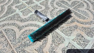 Cepillo alambre fondo piscina 25cm