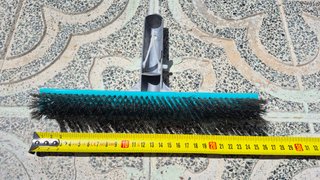 Cepillo alambre fondo piscina 25cm