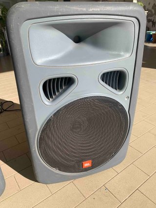 Coppia di Monitors JBL EON 15 P. 180W