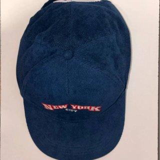 Gorra New York City azul marino bordada ajustable