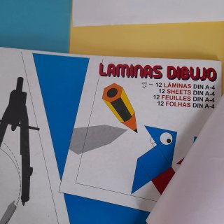 Cartulinas colores y 9 láminas dibujo DIN A-4