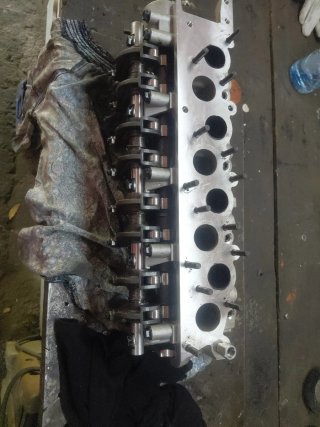 Culata 4D56