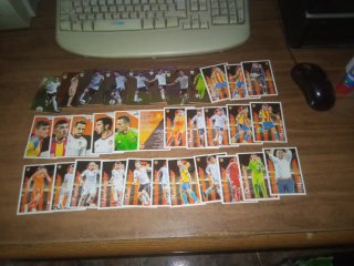 LOTE DE 288 CROMOS DIFERENTES DEL VALENCIA C.F.