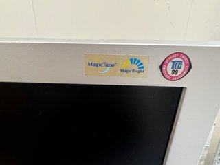 Monitor Samsung SyncMaster 910V 19 + Adaptador