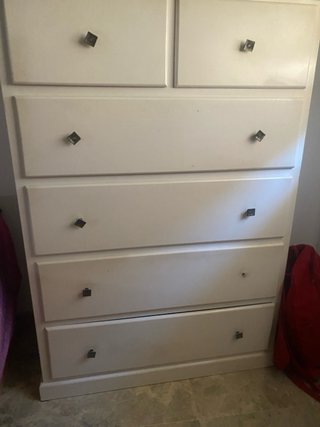 Cómoda de madera maciza blanca