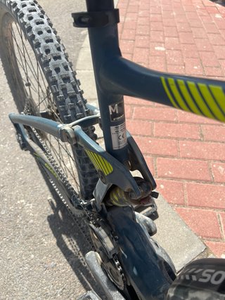 Bicicleta Eléctrica Giant