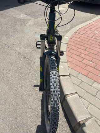 Bicicleta Eléctrica Giant
